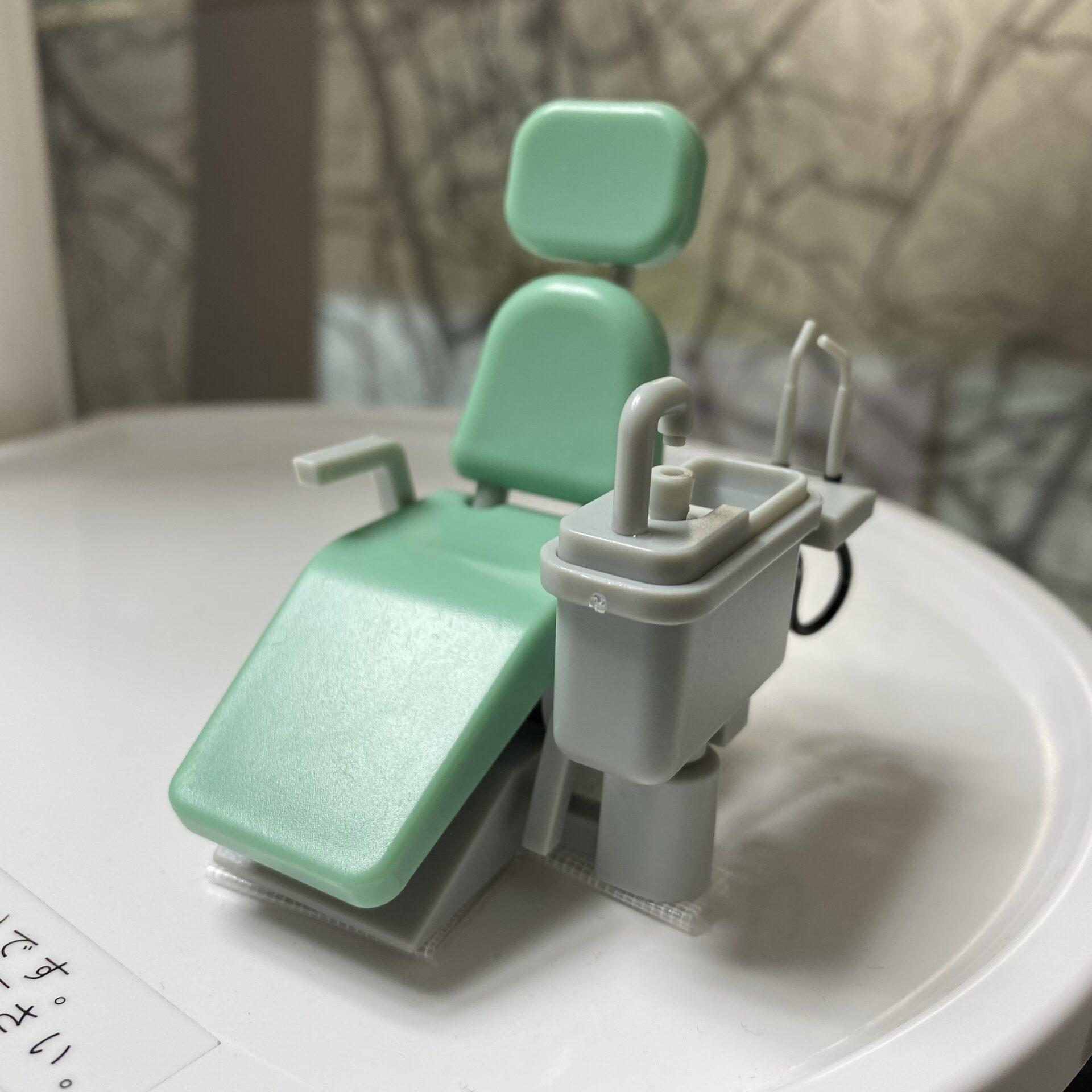 小さい歯医者の椅子